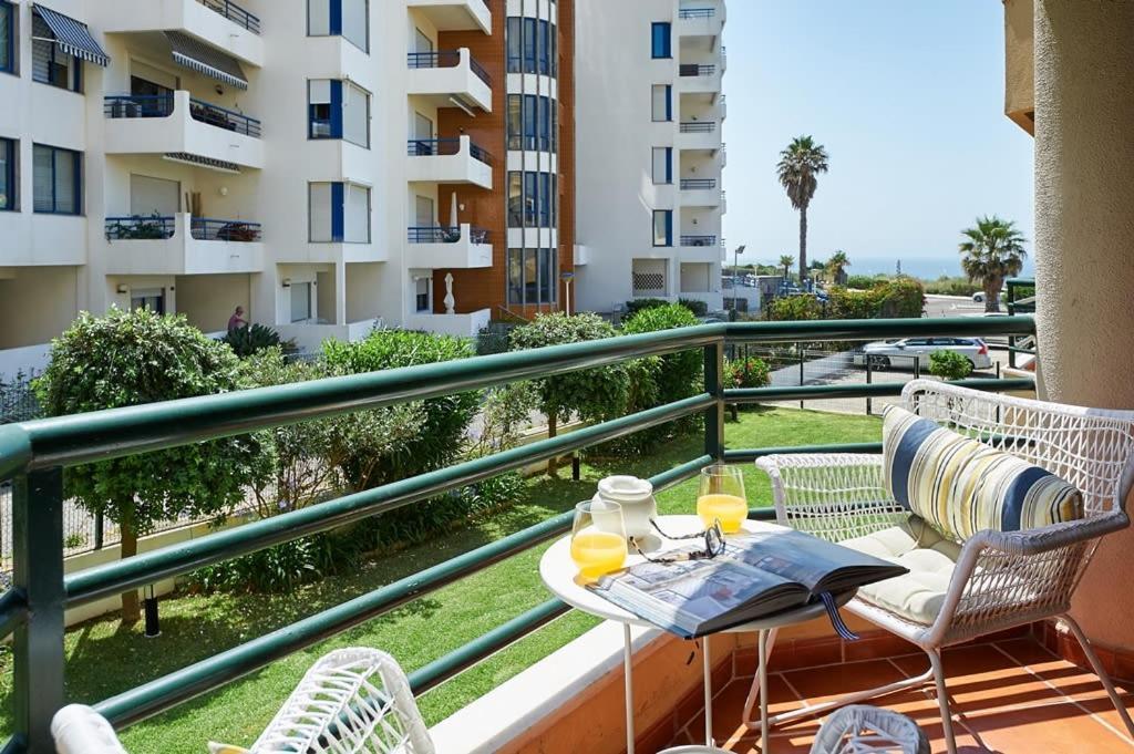 Oceanario 2 Bedroom Apartment - Sea View And Pool Cascais Dış mekan fotoğraf